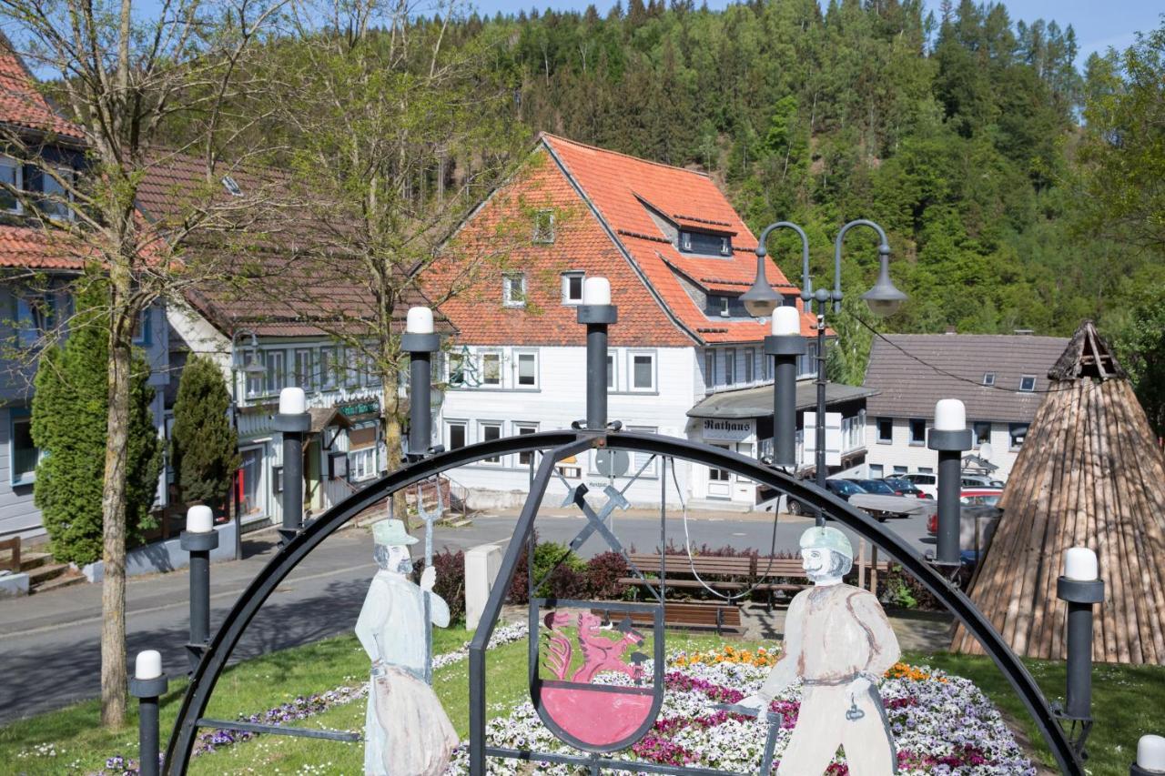 Historisches Hotel Rathaus Lautenthal Exterior photo